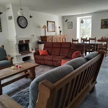 Bed & Breakfast D'hotes De Lamy 1 *